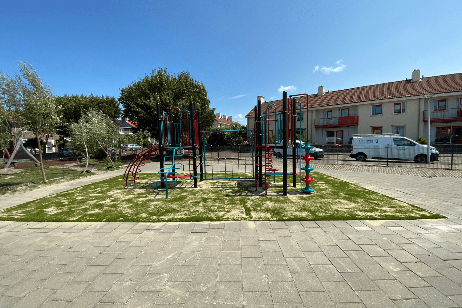 Volop speelplezier op schoolplein bij OBS Willemschool Monster