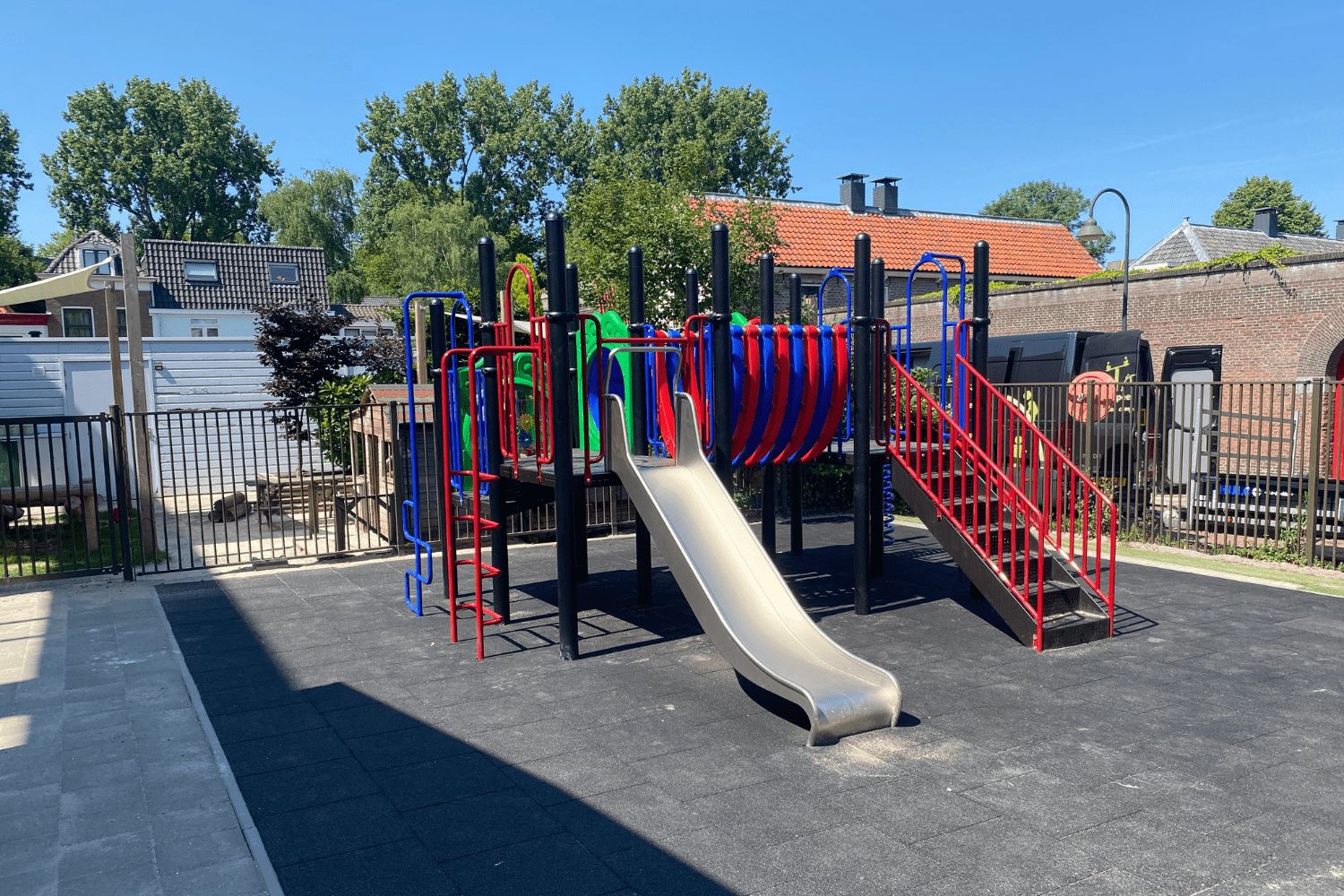 Veelzijdige speelplek bij Ipse de Bruggen in Delft